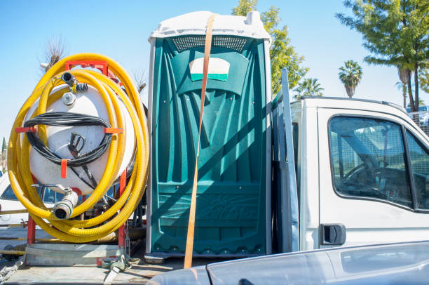 Best Portable bathroom rental  in East Hemet, CA
