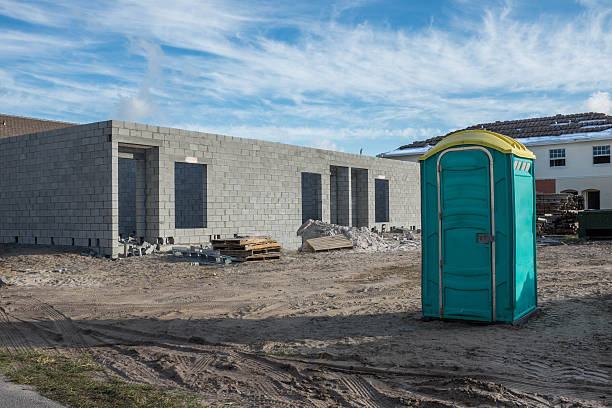 Portable Toilet Options We Offer in East Hemet, CA